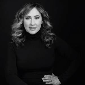 Meet your Posher, Lorraine